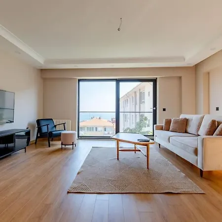 Bosphorus View With 2 Bedrooms
